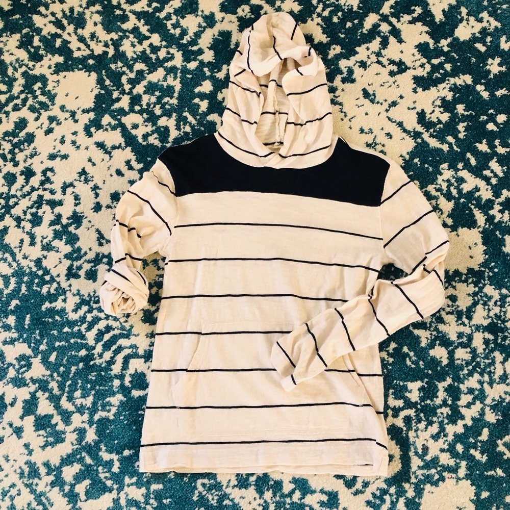 EUC Crewcuts boys size 12 lightweight long sleeve hoodie with pockets